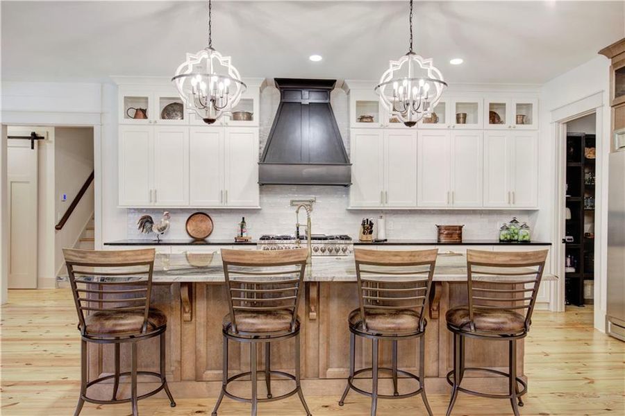 Furnished interior view inside a new home in , Acworth (Image 74).
