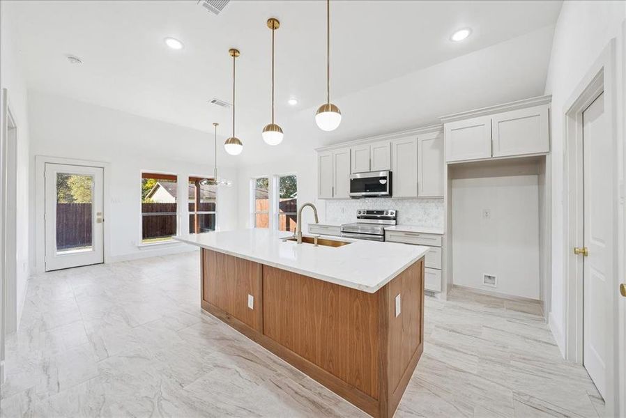 Furnished interior view inside a new home in , White Settlement (Image 7).