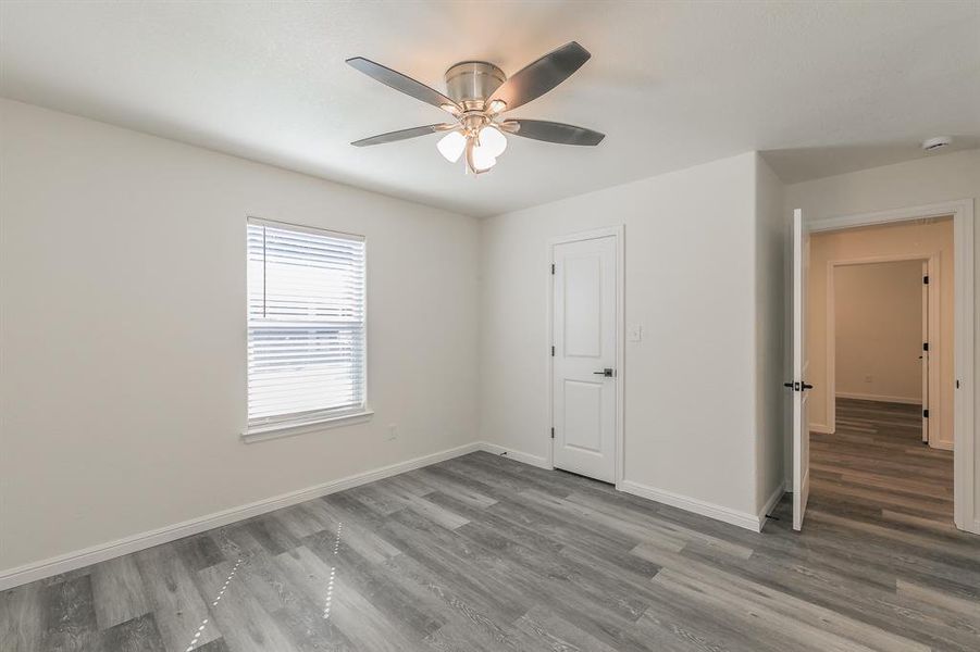 Spacious, unfurnished interior of a new home in , Alvarado (Image 18).