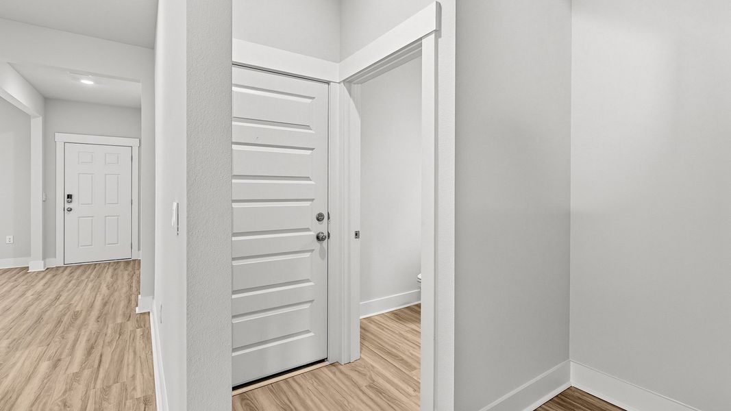Representative unfurnished interior of a home built from the Embry by D.R. Horton in Ashton Park Phase III, Freeport (Image 23). Representative unfurnished interior of a home built from the Embry by D.R. Horton in Ashton Park Phase III, Freeport (Image 23).