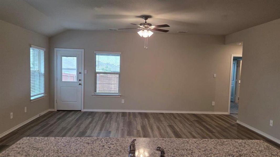 Spacious, unfurnished interior of a new home in Rosewood at Beltmill, Fort Worth (Image 13).