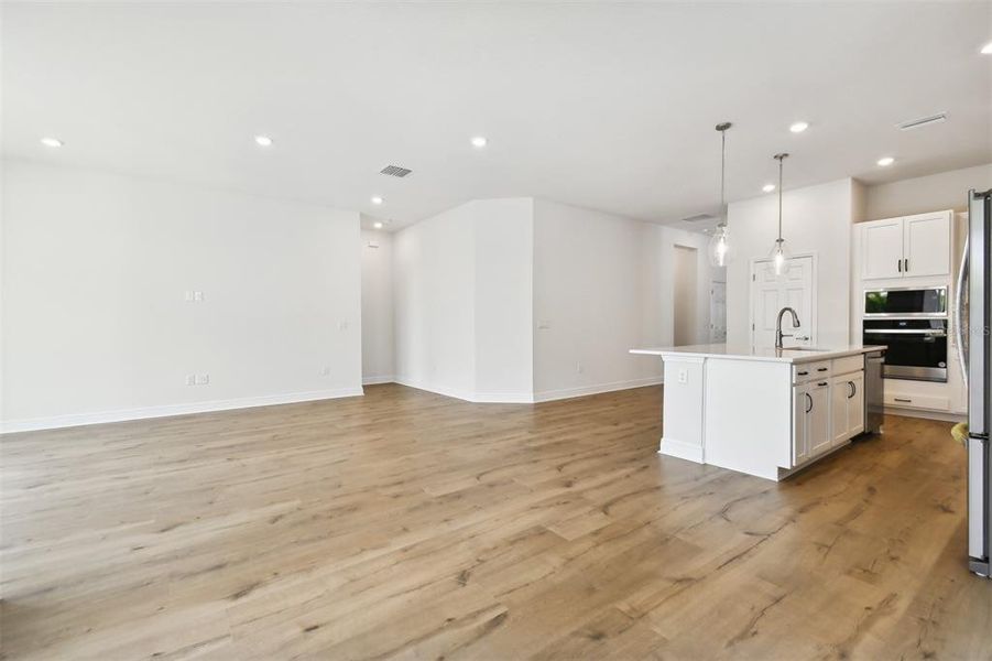 Dining Room & Kitchen