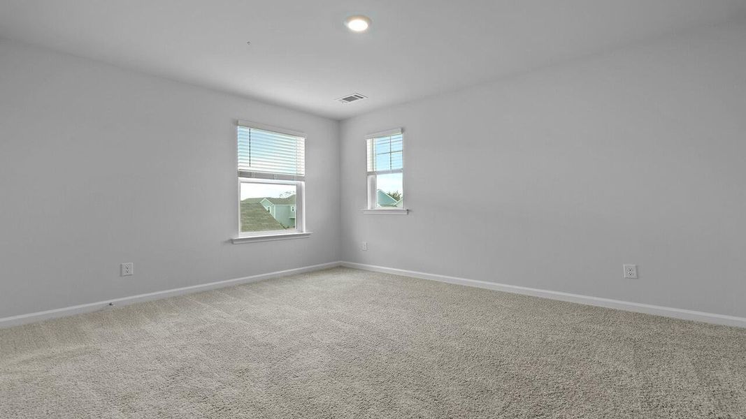 Spacious, unfurnished interior of a new home in Lakeview at Kitfield, Moncks Corner (Image 16).