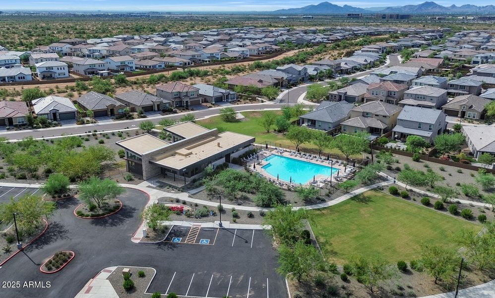 21840 N 61st Wy-large-045-001-21840 N 61