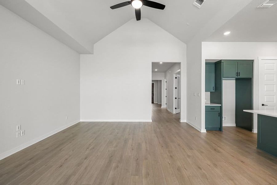 Spacious, unfurnished interior of a new home in Lariat, Liberty Hill (Image 19). Spacious, unfurnished interior of a new home in Lariat, Liberty Hill (Image 19).
