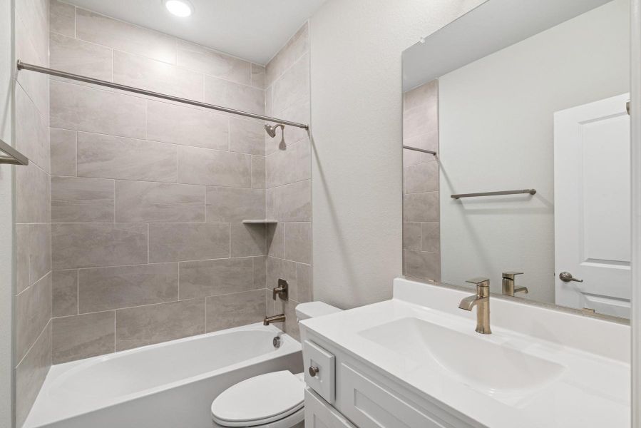 Furnished interior view inside a new home in Kresston - Enclave Collection, Magnolia (Image 17).