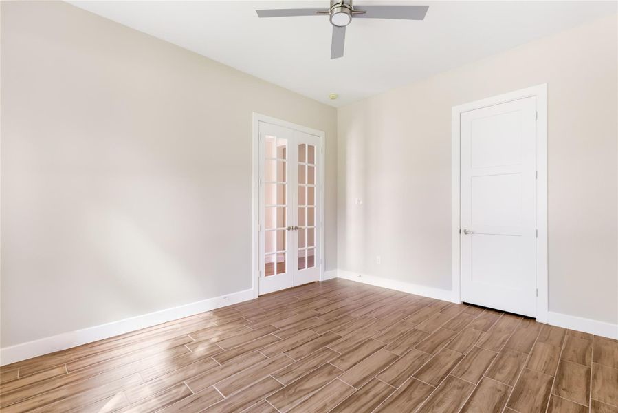Spacious, unfurnished interior of a new home in , New Caney (Image 18).