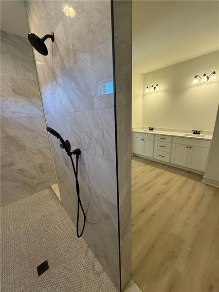 Close-up of interior finishes inside a home in , Lavonia (Image 6).