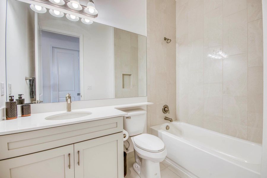 Furnished interior view inside a new home in , Port St. Lucie (Image 28).