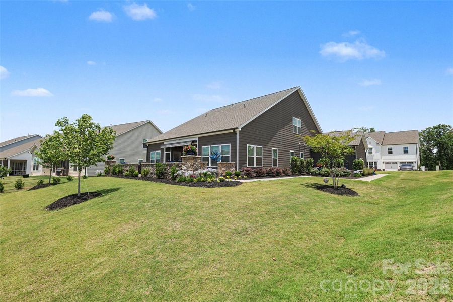 Community amenities in , Lancaster (Image 30).