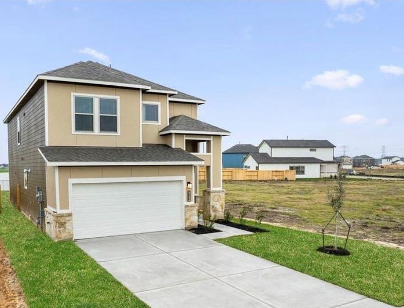 Beautiful corner lot 2-story home in the master-planned community of Glendale Lakes Beautiful corner lot 2-story home in the master-planned community of Glendale Lakes