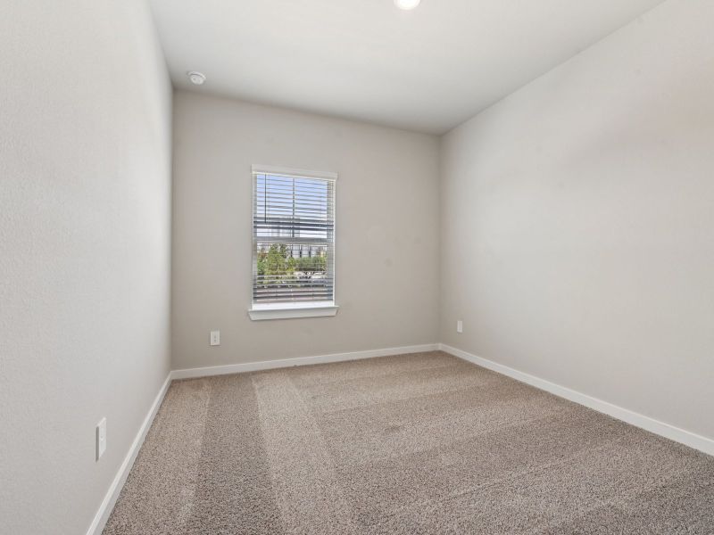 Spacious, unfurnished interior of a new home in Pinewood Trails - City Series, Atascocita (Image 29).