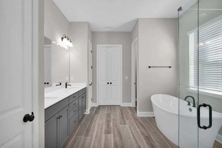 Representative furnished interior of a home built from the Riverdale by Riverside Homes in Hidden Creek at SilverLeaf, St. Augustine (Image 11). Representative furnished interior of a home built from the Riverdale by Riverside Homes in Hidden Creek at SilverLeaf, St. Augustine (Image 11).