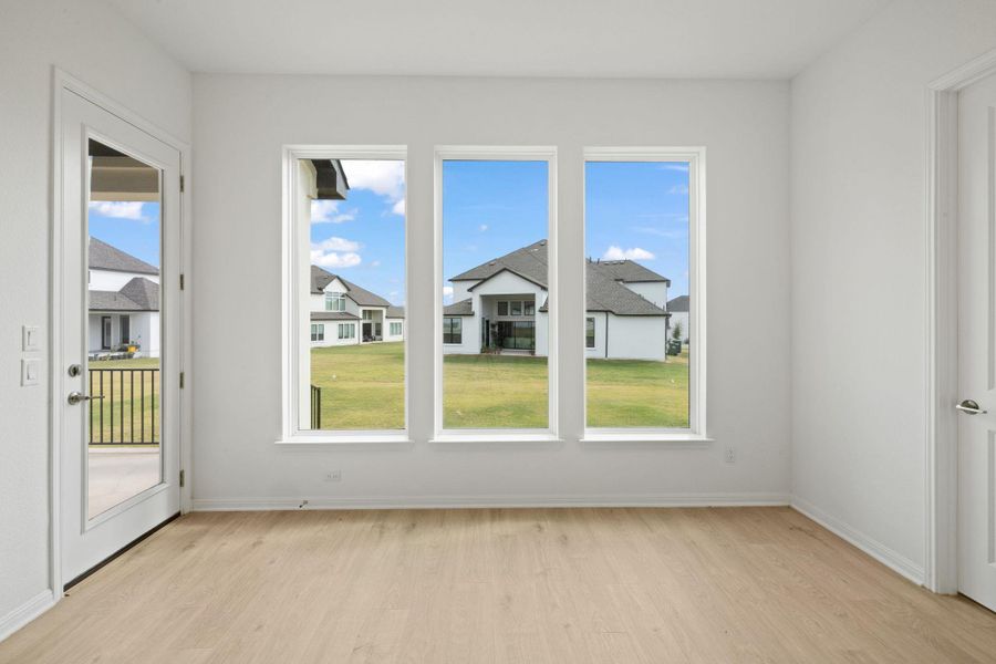 Spacious, unfurnished interior of a new home in , Leander (Image 27).