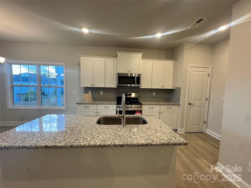 Spacious kitchen island