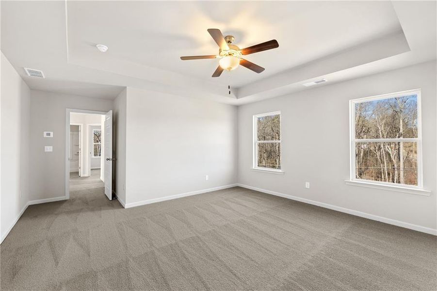 Spacious, unfurnished interior of a new home in Oakhill Estates, Adairsville (Image 10).