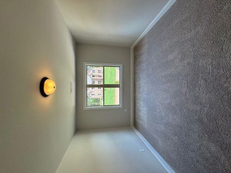 Spacious, unfurnished interior of a new home in Underwood Crossing, Covington (Image 10).