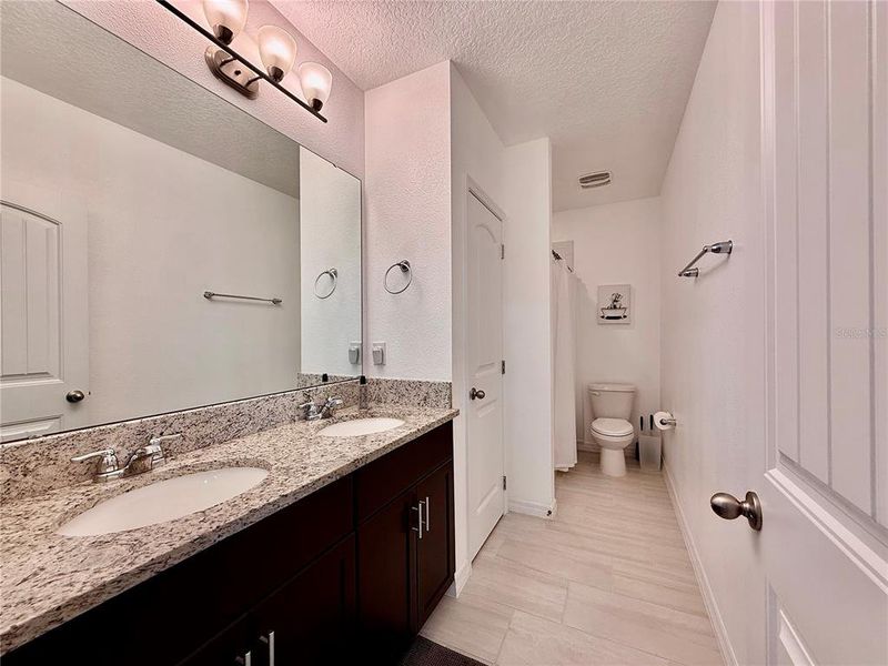 Furnished interior view inside a new home in Waterleigh, Winter Garden (Image 15). Furnished interior view inside a new home in Waterleigh, Winter Garden (Image 15).