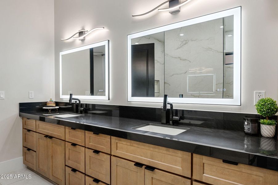 35-Primary Bathroom (2) 35-Primary Bathroom (2)