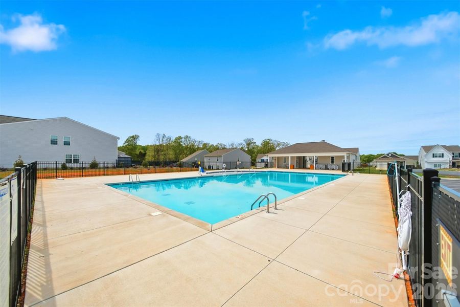 Community Pool Community Pool