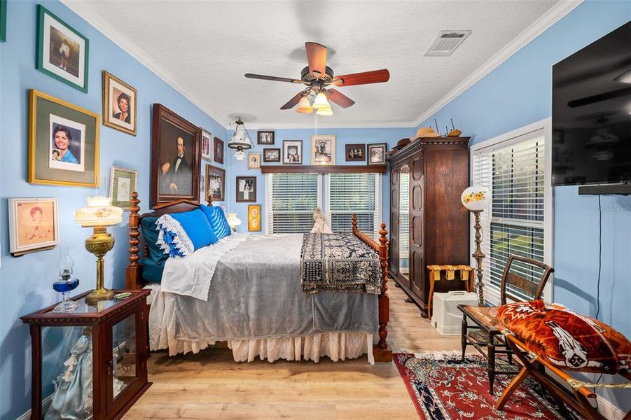 Furnished interior view inside a new home in , Alachua (Image 15). Furnished interior view inside a new home in , Alachua (Image 15).