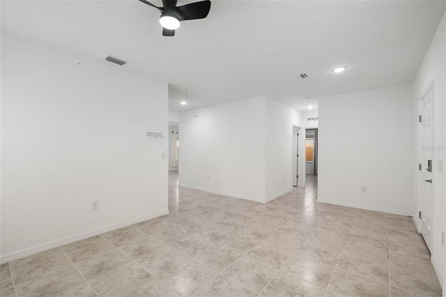 Spacious, unfurnished interior of a new home in Avalon Woods, Newberry (Image 18). Spacious, unfurnished interior of a new home in Avalon Woods, Newberry (Image 18).