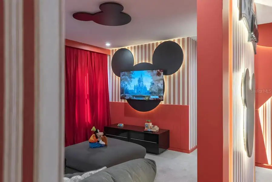 Furnished interior view inside a new home in , Davenport (Image 30).