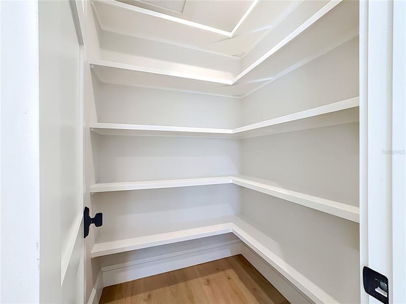 Spacious, unfurnished interior of a new home in , Bradenton Beach (Image 74).