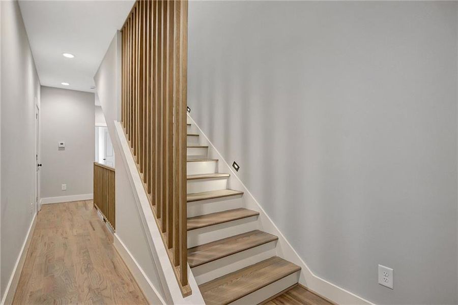 Spacious, unfurnished interior of a new home in , Atlanta (Image 65).