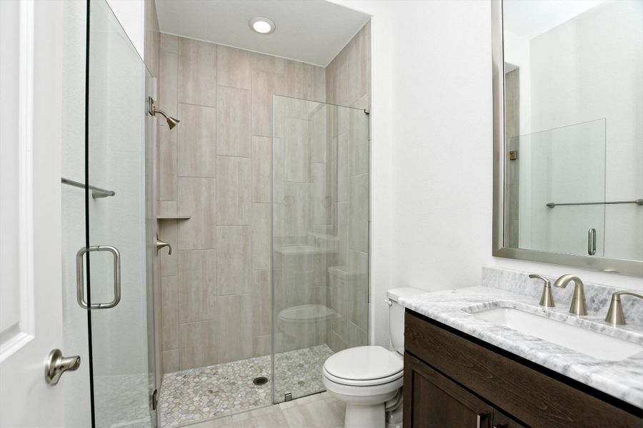 Furnished interior view inside a new home in The Hollows, Jonestown (Image 16).