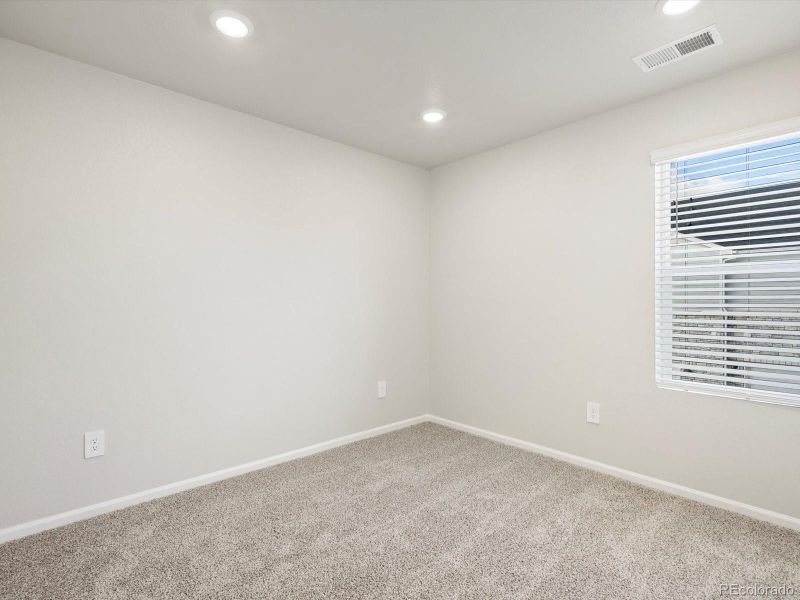 Spacious, unfurnished interior of a new home in Horizon Uptown: The Meadow Collection, Aurora (Image 18). Spacious, unfurnished interior of a new home in Horizon Uptown: The Meadow Collection, Aurora (Image 18).