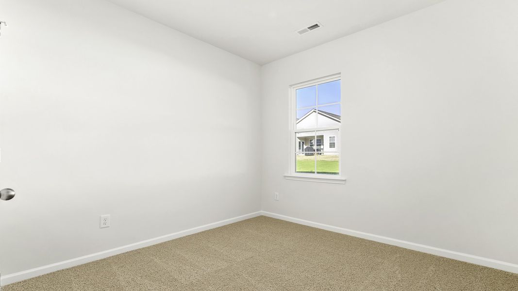 Spacious, unfurnished interior of a new home in Aurora Acres, Snow Camp (Image 13).