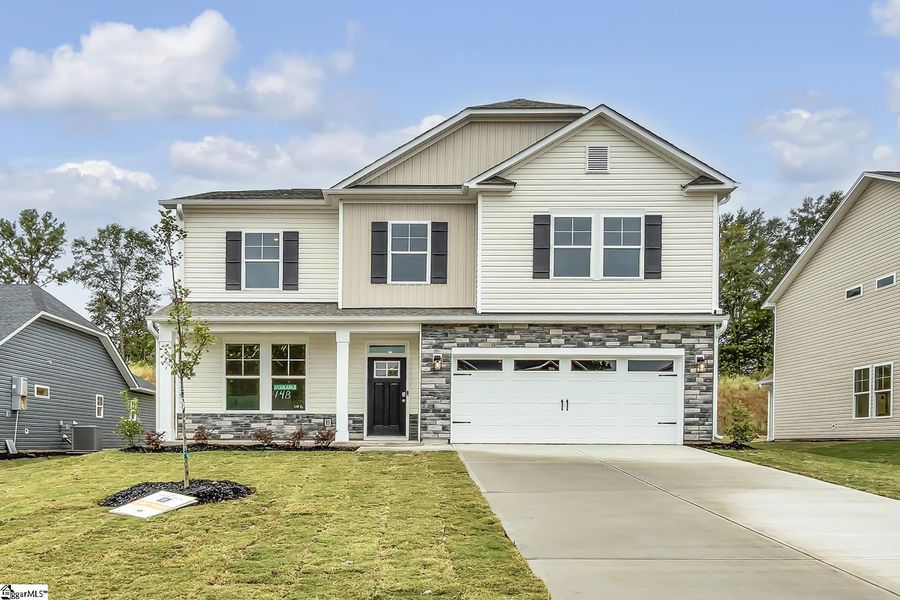 Front exterior of a new home in Lynbrook, Boiling Springs, SC, highlighting curb appeal (Image 1).