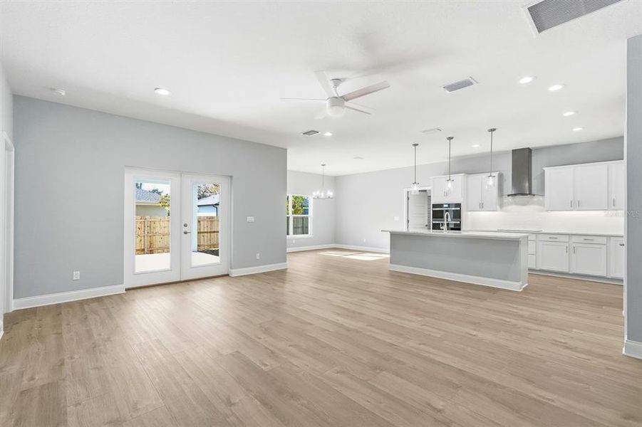 Spacious, unfurnished interior of a new home in , New Smyrna Beach (Image 42).
