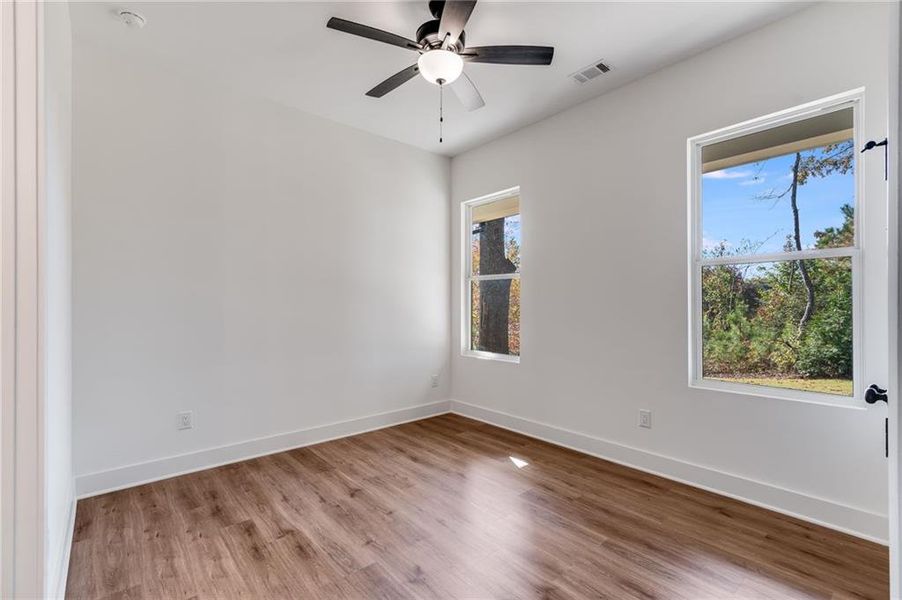 Spacious, unfurnished interior of a new home in , Dallas (Image 24).