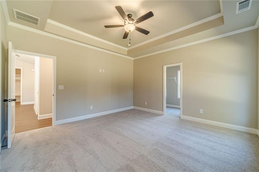 Spacious, unfurnished interior of a new home in , Monroe (Image 40).