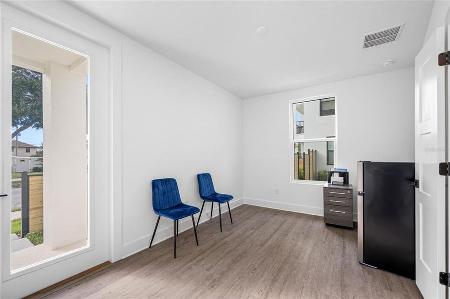 Furnished interior view inside a new home in Alante, St. Petersburg (Image 12). Furnished interior view inside a new home in Alante, St. Petersburg (Image 12).