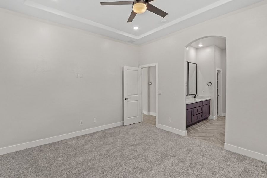 Representative unfurnished interior of a home built from the Sonoma by LEH. Homes in Tierra Del Este 90, El Paso (Image 26). Representative unfurnished interior of a home built from the Sonoma by LEH. Homes in Tierra Del Este 90, El Paso (Image 26).