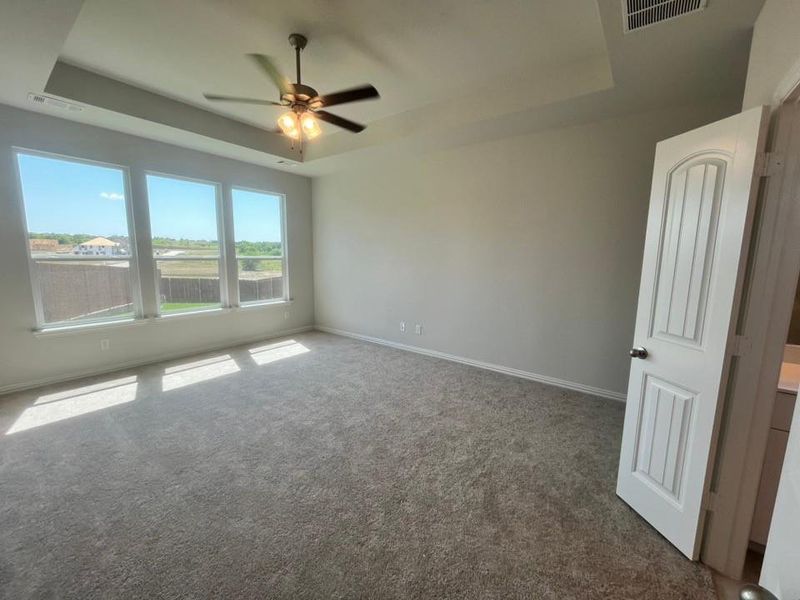 Spacious, unfurnished interior of a new home in Westpoint Park, Fort Worth (Image 10). Spacious, unfurnished interior of a new home in Westpoint Park, Fort Worth (Image 10).