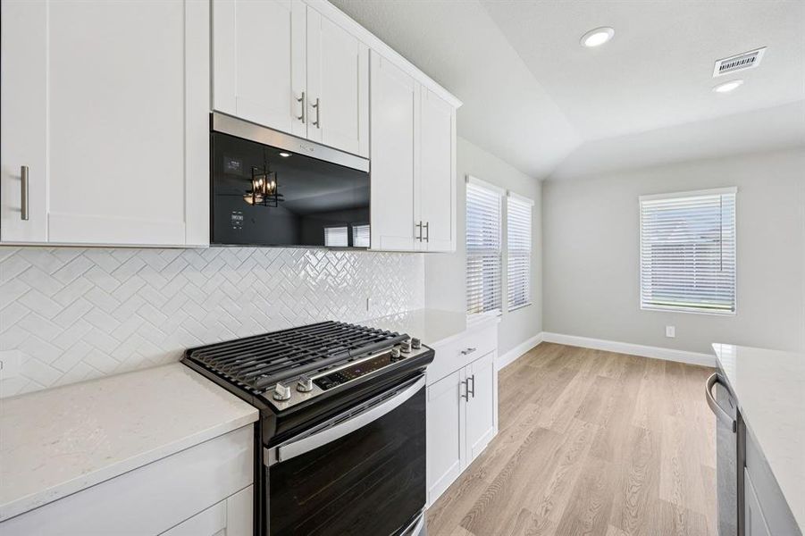 Photo is not of the actual home, but is an inspirational photo of builder’s model home and may depict options, furnishings, and/or decorator features that are not included.