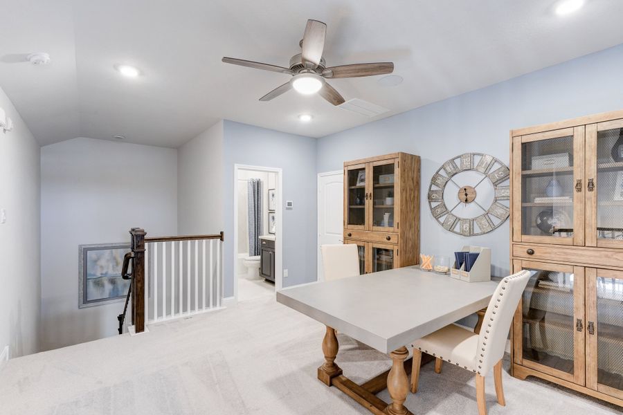 Representative furnished interior of a home built from the Grand Rouge by Beazer Homes in Bridgeland: Signature Collection, Cypress (Image 10).