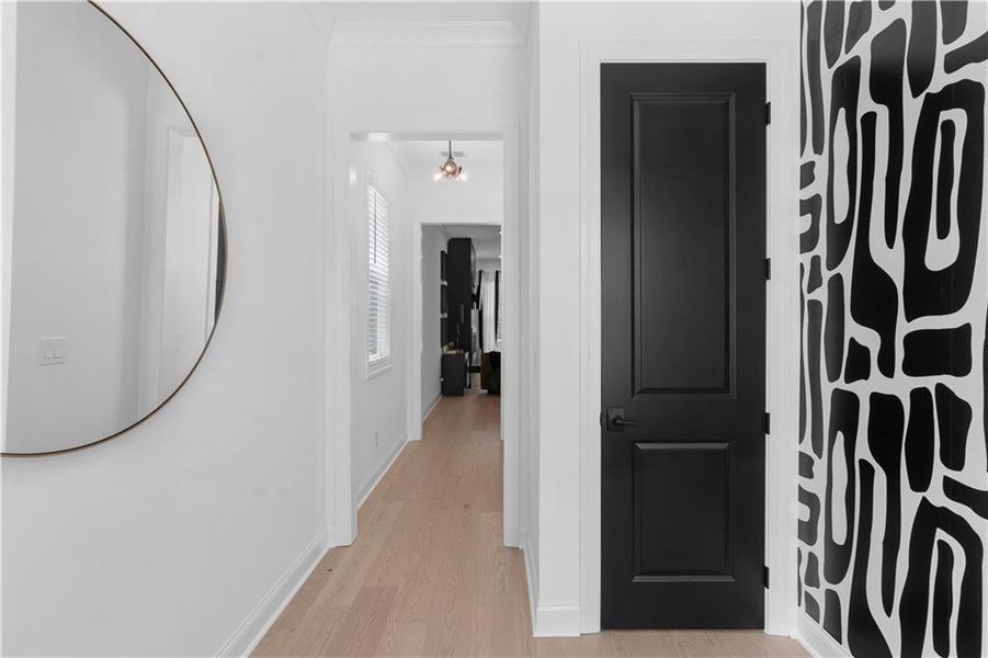 Image 23 of a home in Palisades.