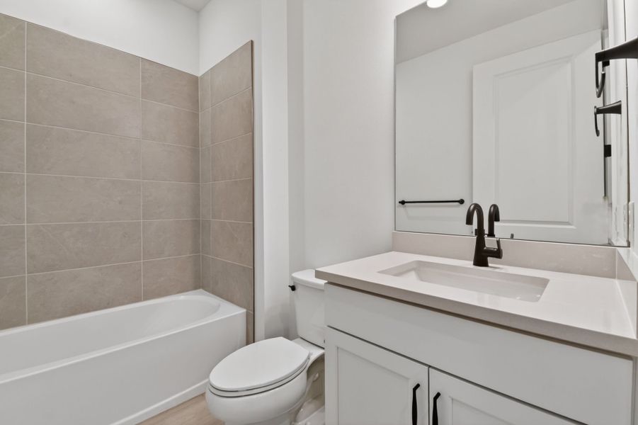 Furnished interior view inside a new home in Hendrix Reserve, Lake Worth (Image 6).