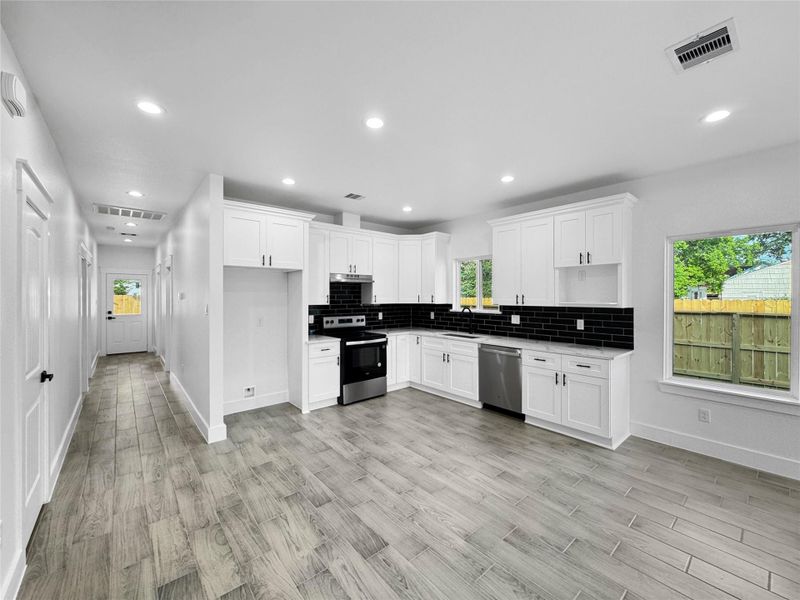 Kitchen with Quartz Countertops