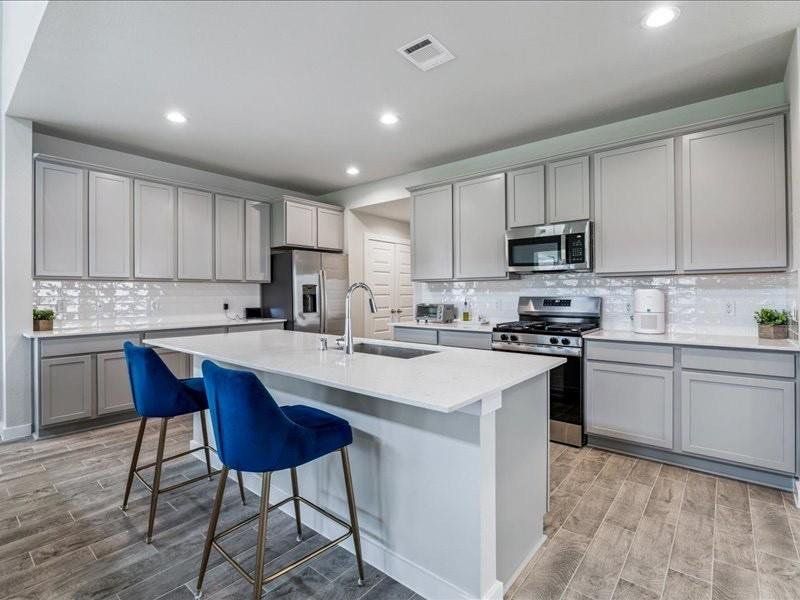 Furnished interior view inside a new home in Champions Oak, Houston (Image 13). Furnished interior view inside a new home in Champions Oak, Houston (Image 13).
