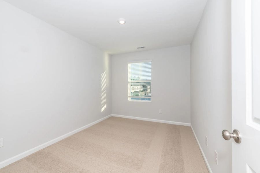 Southport A bedroom 3