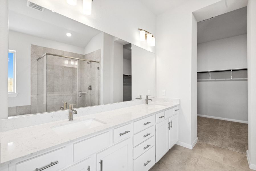 Furnished interior view inside a new home in Escondido 50' Homesites, Magnolia (Image 11).