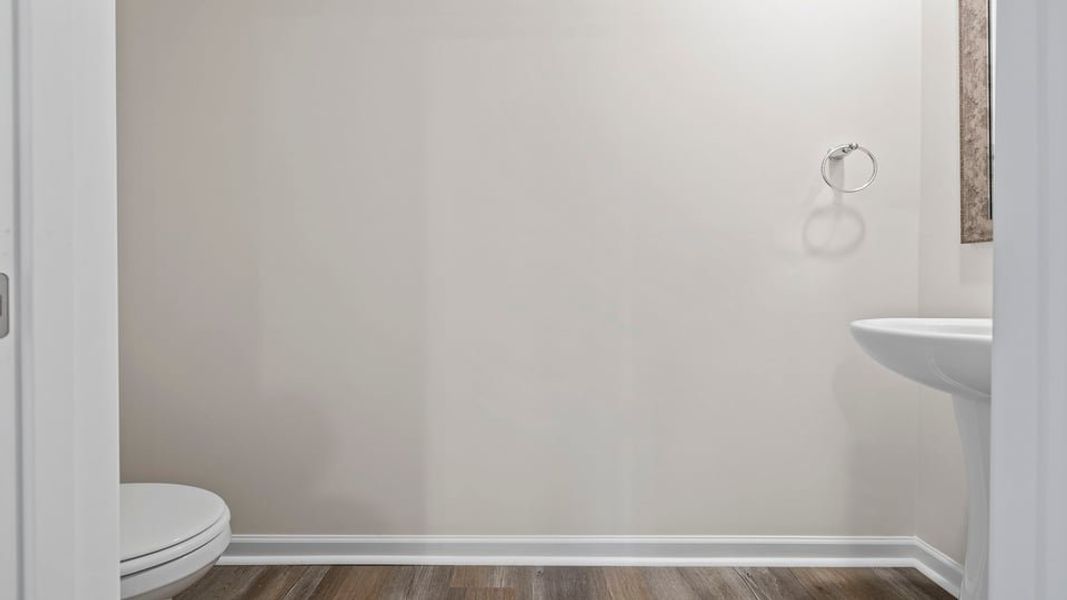 Spacious, unfurnished interior of a new home in Seneca Falls, Seneca (Image 22).