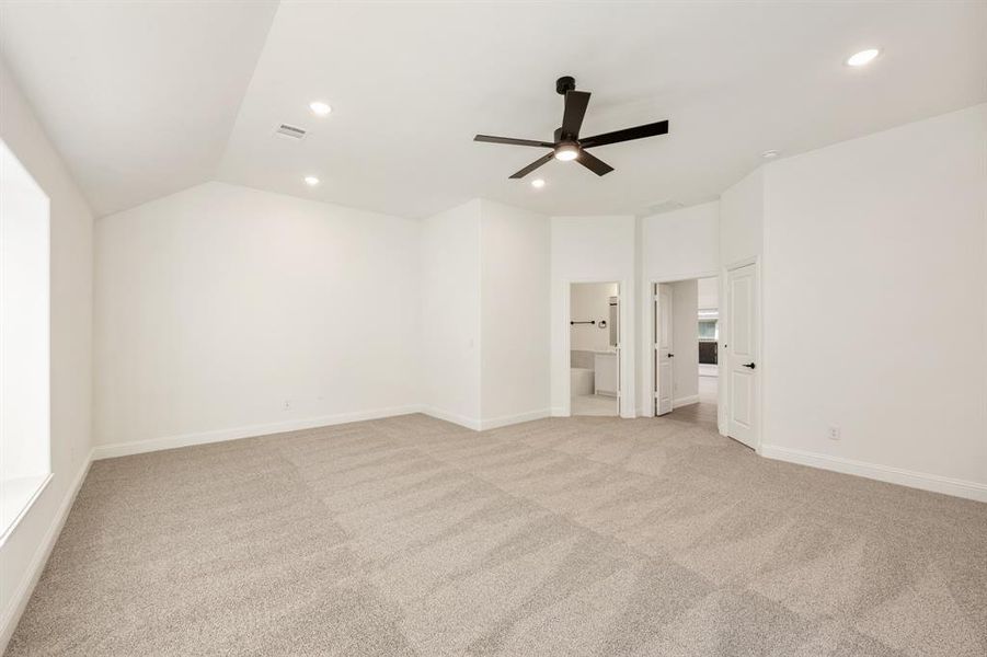 Spacious, unfurnished interior of a new home in Meadow Vista 60-65, Anna (Image 29). Spacious, unfurnished interior of a new home in Meadow Vista 60-65, Anna (Image 29).