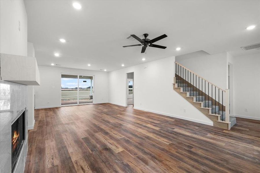 Spacious, unfurnished interior of a new home in , Paradise (Image 25). Spacious, unfurnished interior of a new home in , Paradise (Image 25).